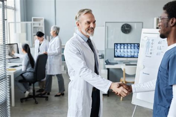 Does Medicare cover gastroscopy?