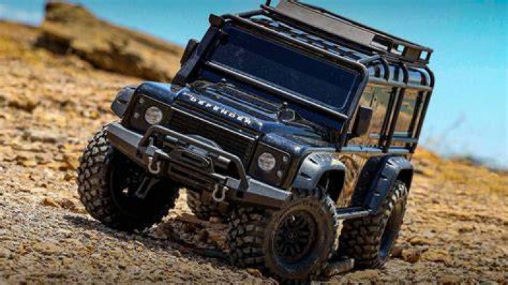 What is TRX4 off road package?