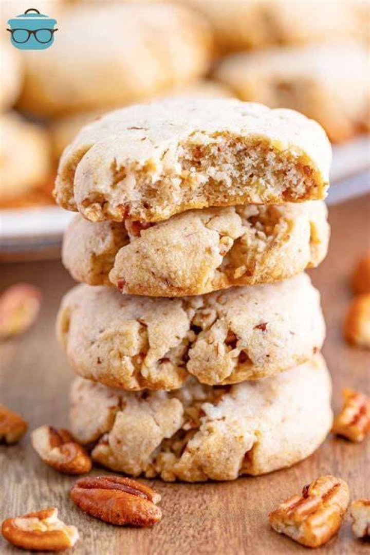 Why are Pecan Sandies called Sandies?