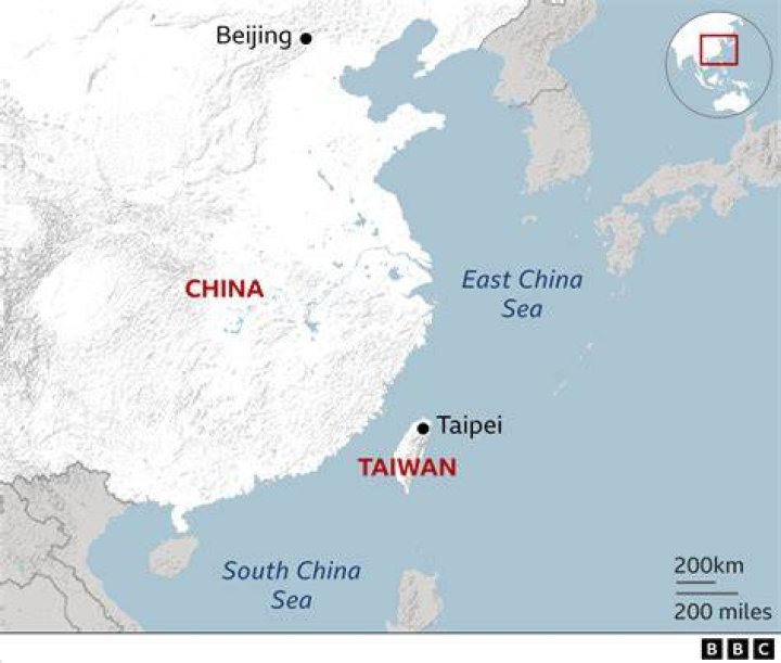 Why did Chinese move to Taiwan?